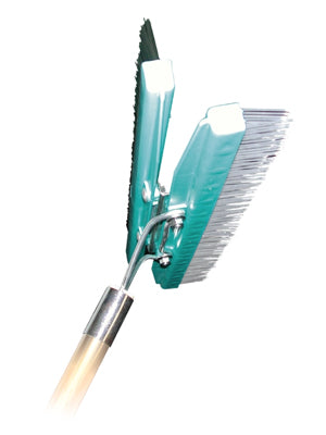 Grandi Groom 18" Carpet Brush/Carpet Rake Combo, with handle.